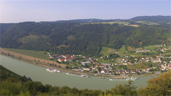 Foto für Ausnahmesituation Donau-Niedrigwasser